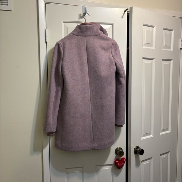 J Crew Lodge coat in Italian wool with quilted interior, size 6, new, never worn - Picture 2 of 4